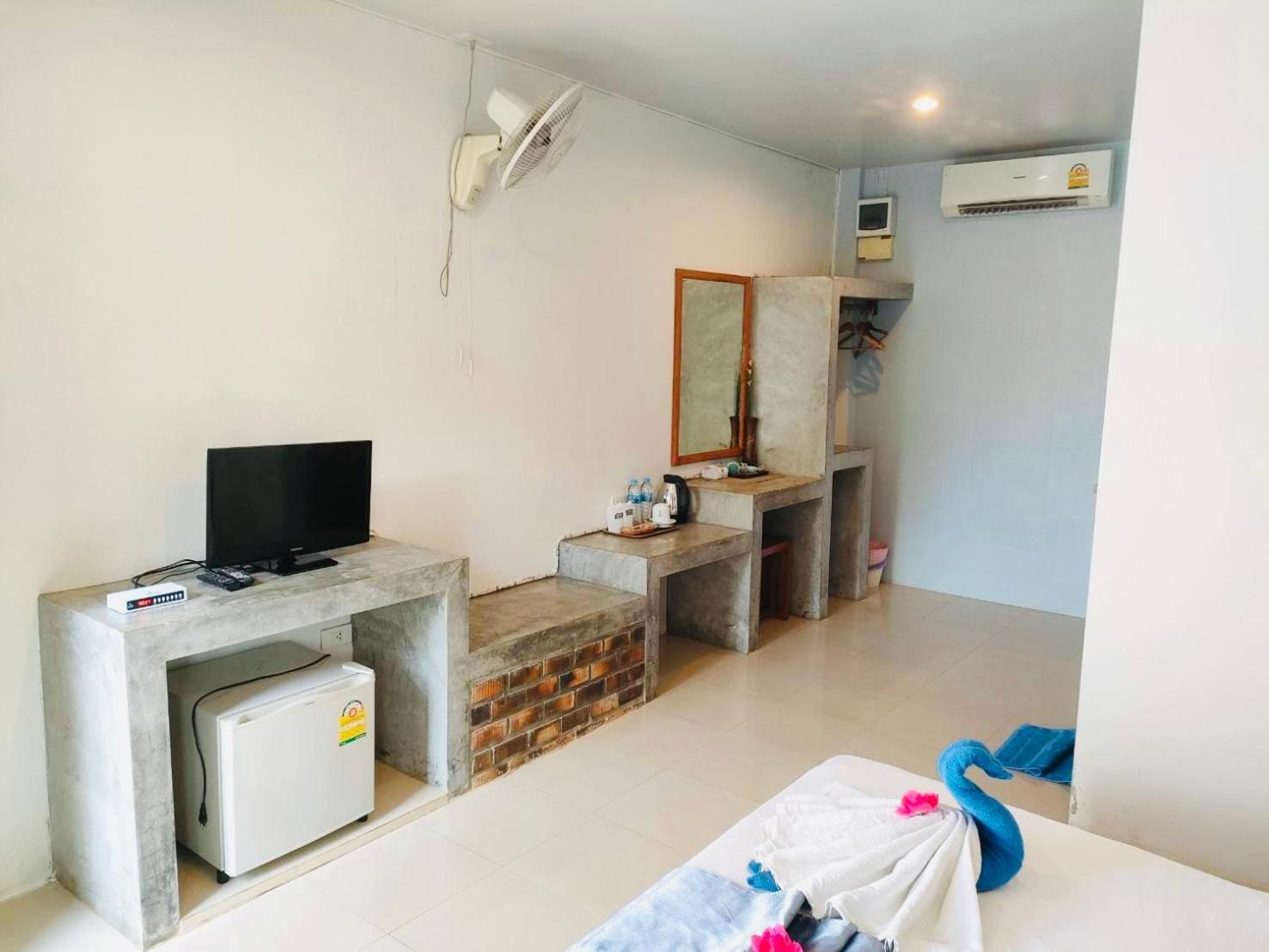Andawa Lanta Resort Ko Lanta Esterno foto