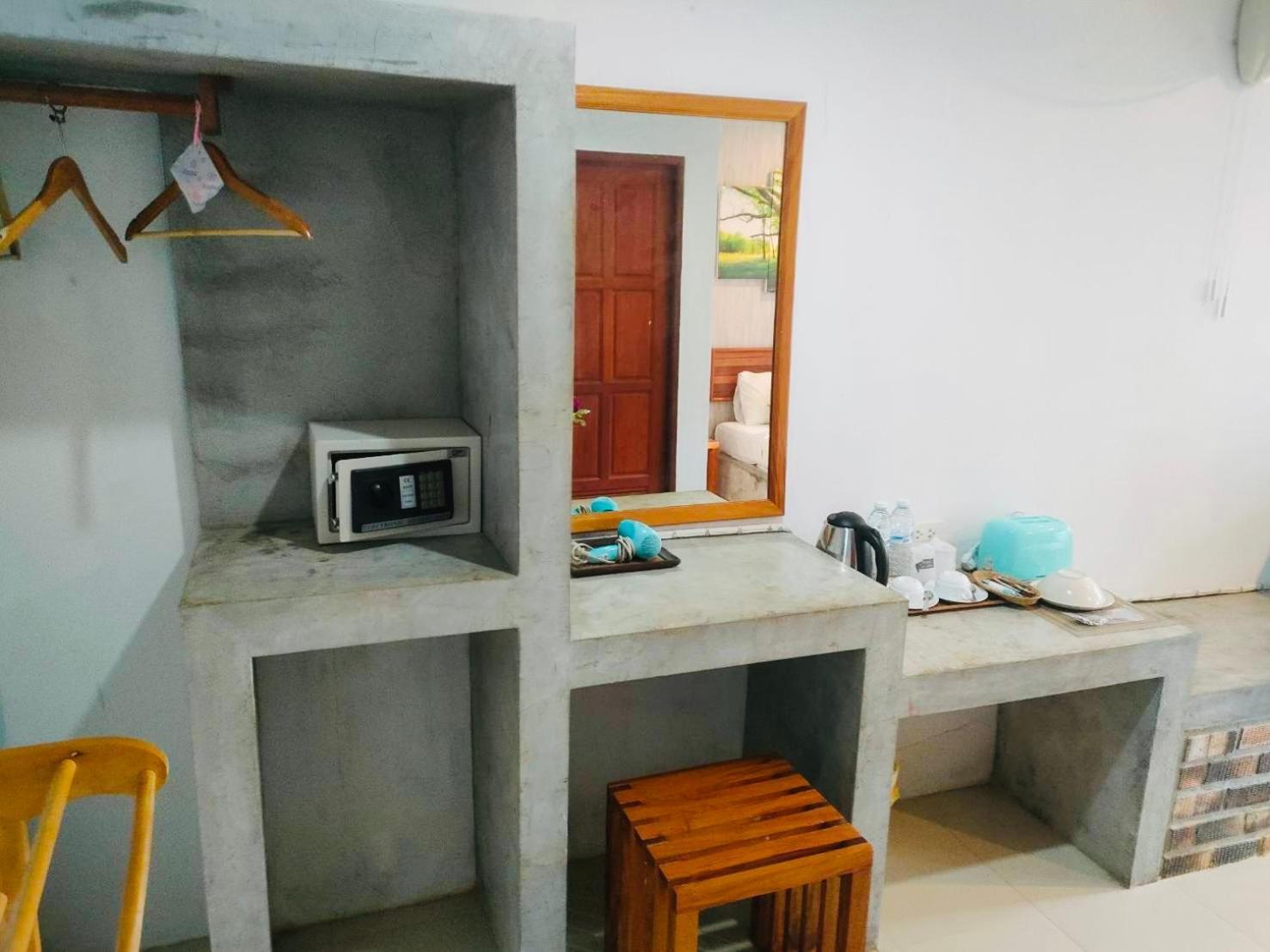 Andawa Lanta Resort Ko Lanta Esterno foto